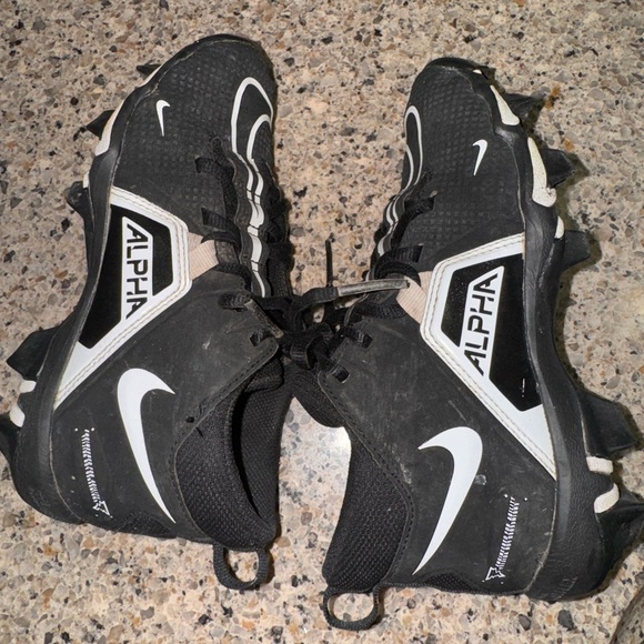 Nike Shoes Football Cleats Youth Size 2 Poshmark